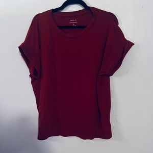 Banana Republic women's Timeless red tee shirt size M